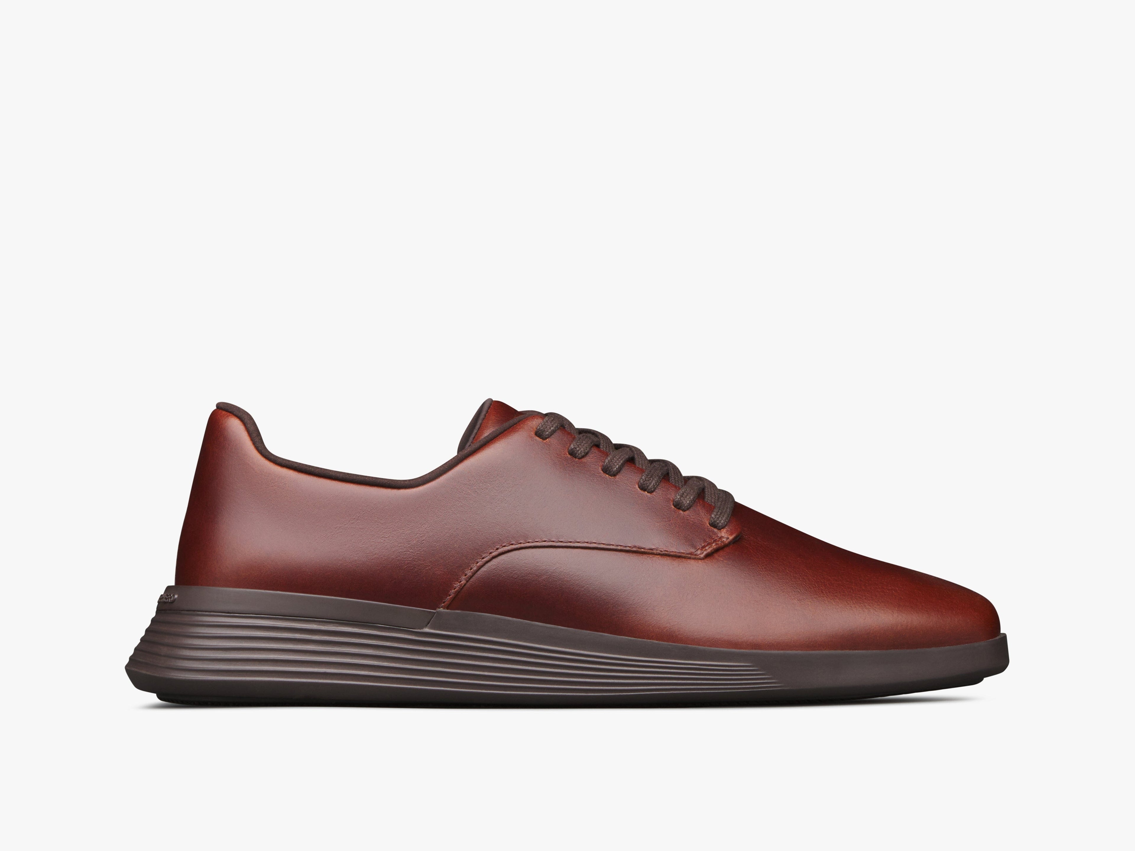 Men's Crossover Derby Black / White