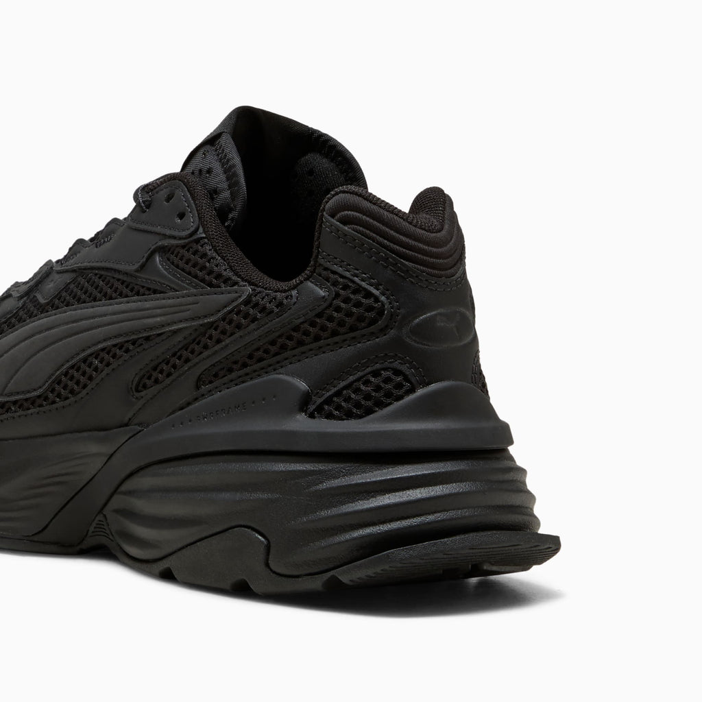 Fade Sneakers