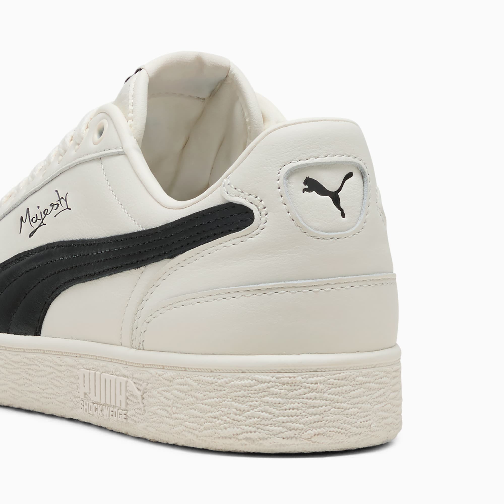 Majesty Sneakers