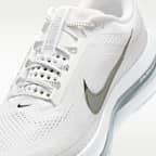 Pegasus Premium Men's Road Running Shoes