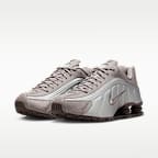 Shox R4 Men's Shoes
