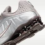 Shox R4 Men's Shoes