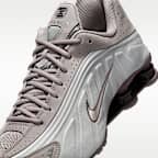 Shox R4 Men's Shoes