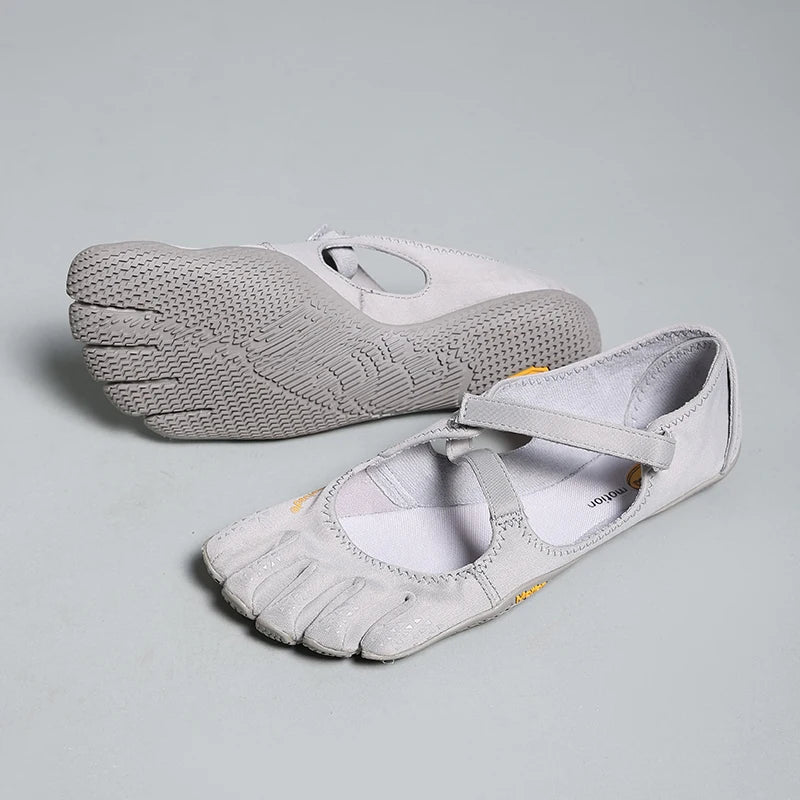 Women's Five Toe Barefoot Shoes – Minimalist Flats for Hiking, Yoga, Gym & Casual Wear