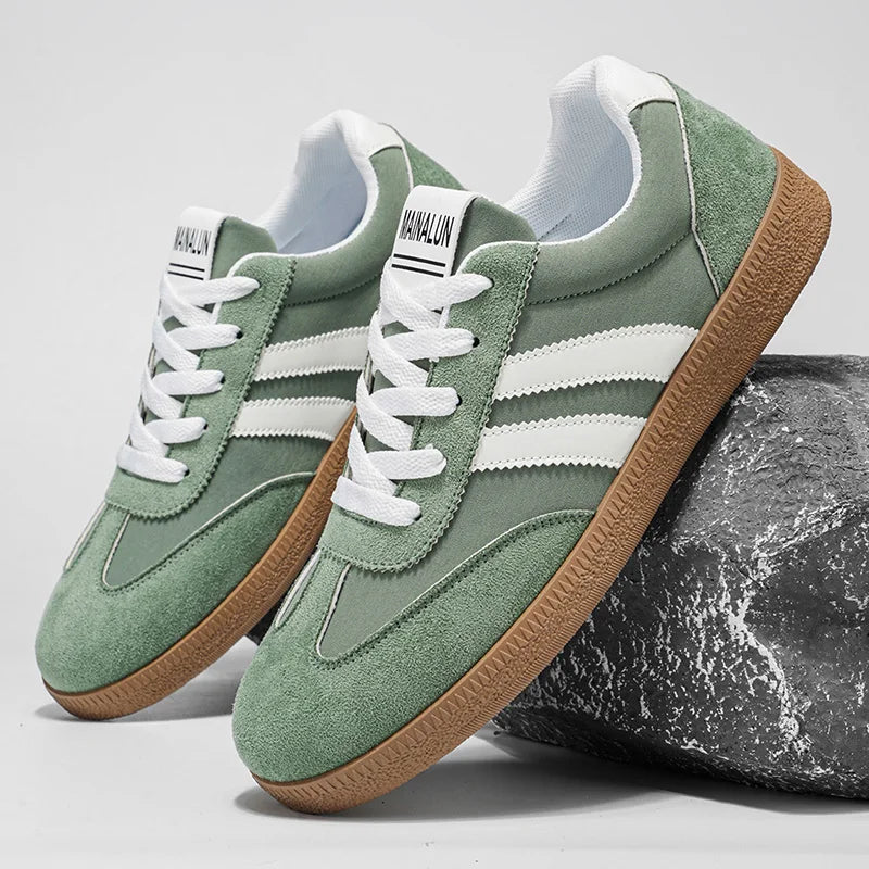 Men's Fashionable Sports & Tennis Shoes – Comfortable Soft Casual Sneakers