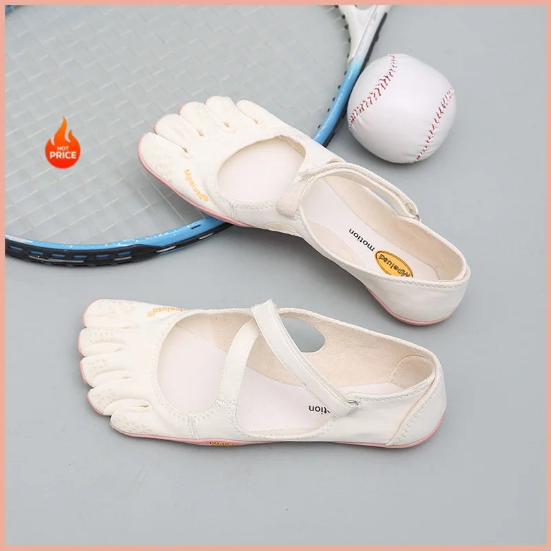 Women's Five Toe Barefoot Shoes – Minimalist Flats for Hiking, Yoga, Gym & Casual Wear