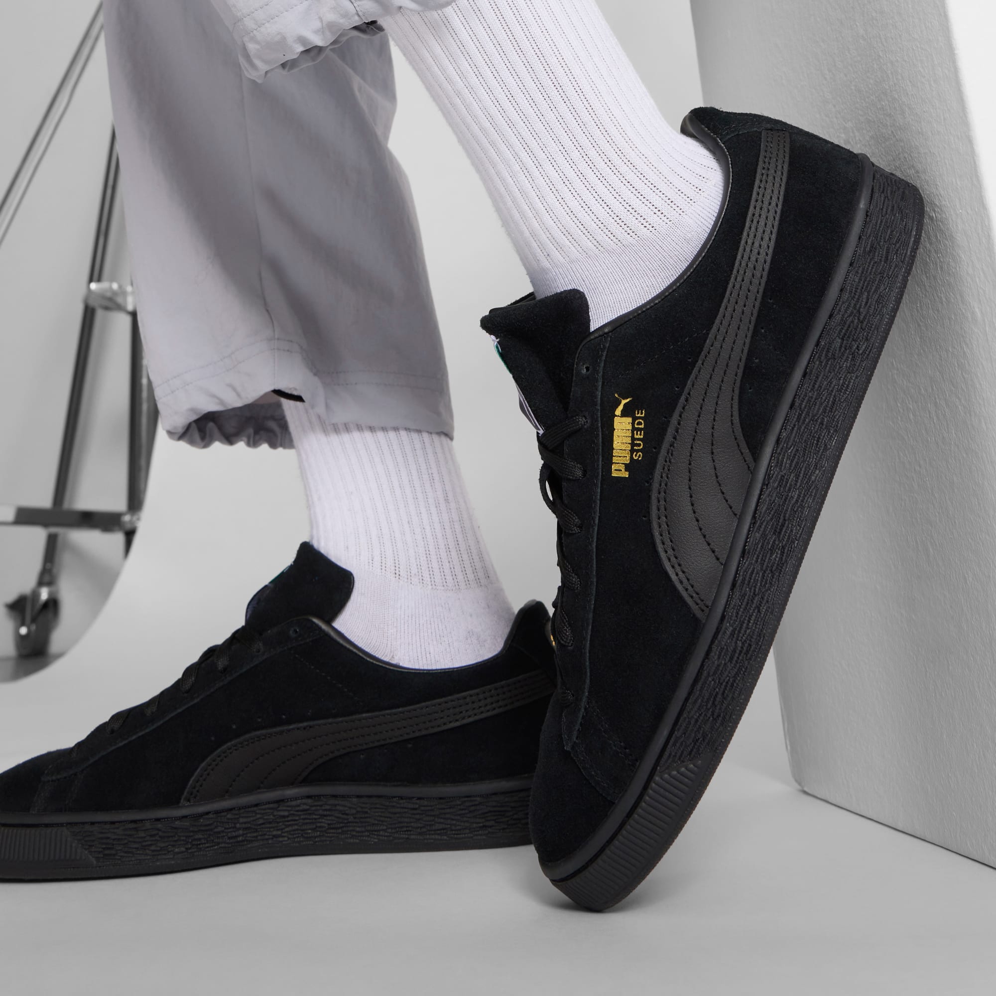Suede Classic Sneakers