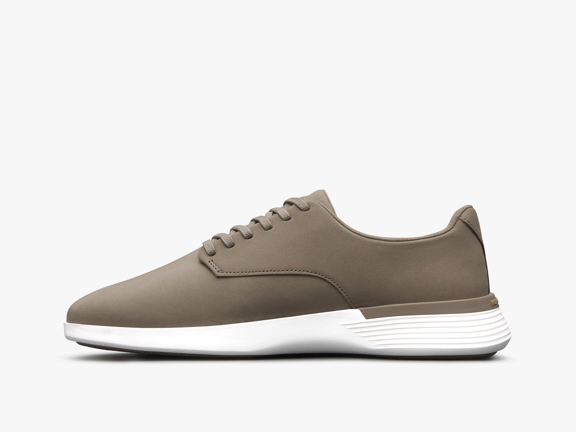 Men's Crossover Derby Black / White